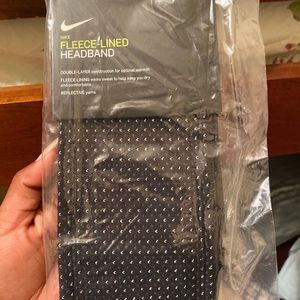 Nike fleece lined headband